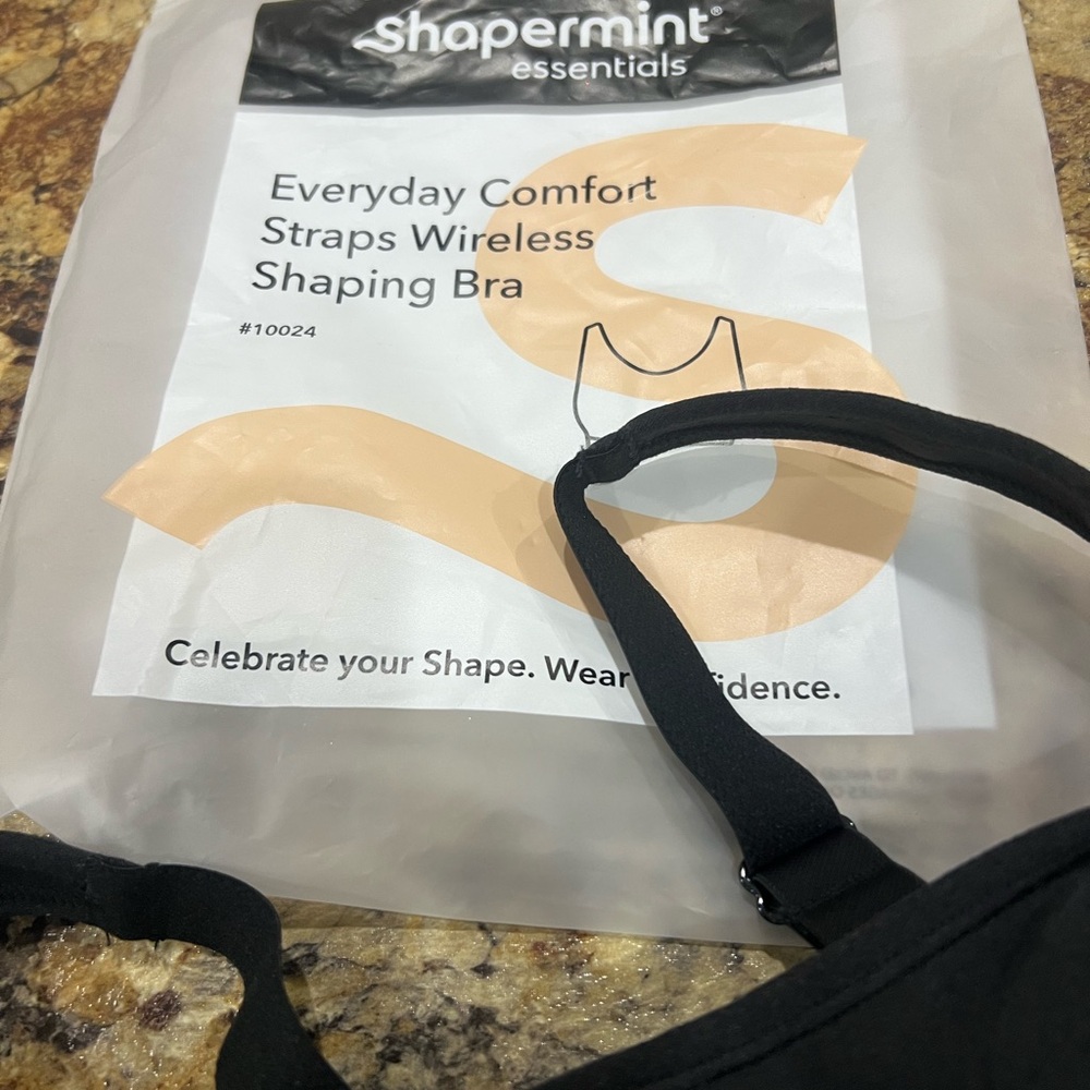 NEW Year New Bra Shapermint Essentials Black Wireless removed only for photo - Picture 4 of 6